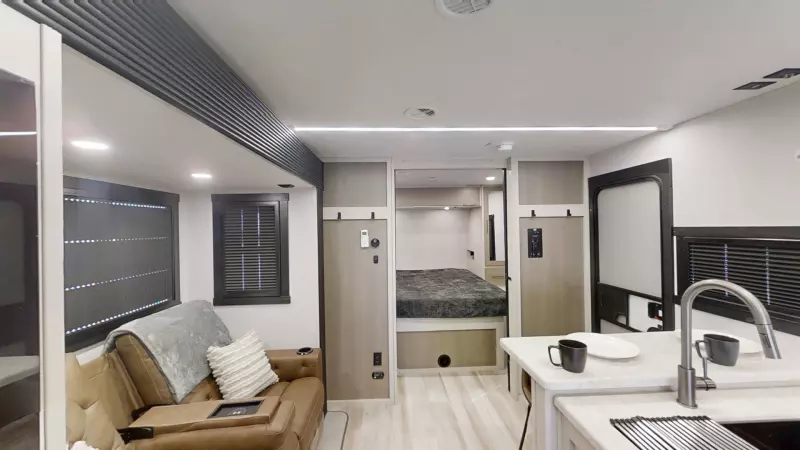 245BHHL Floorplan Main Room