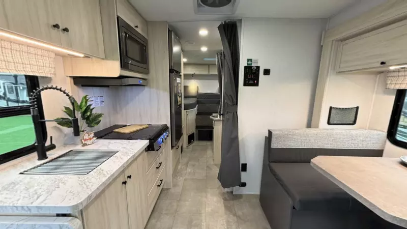 Sunseeker Main Room